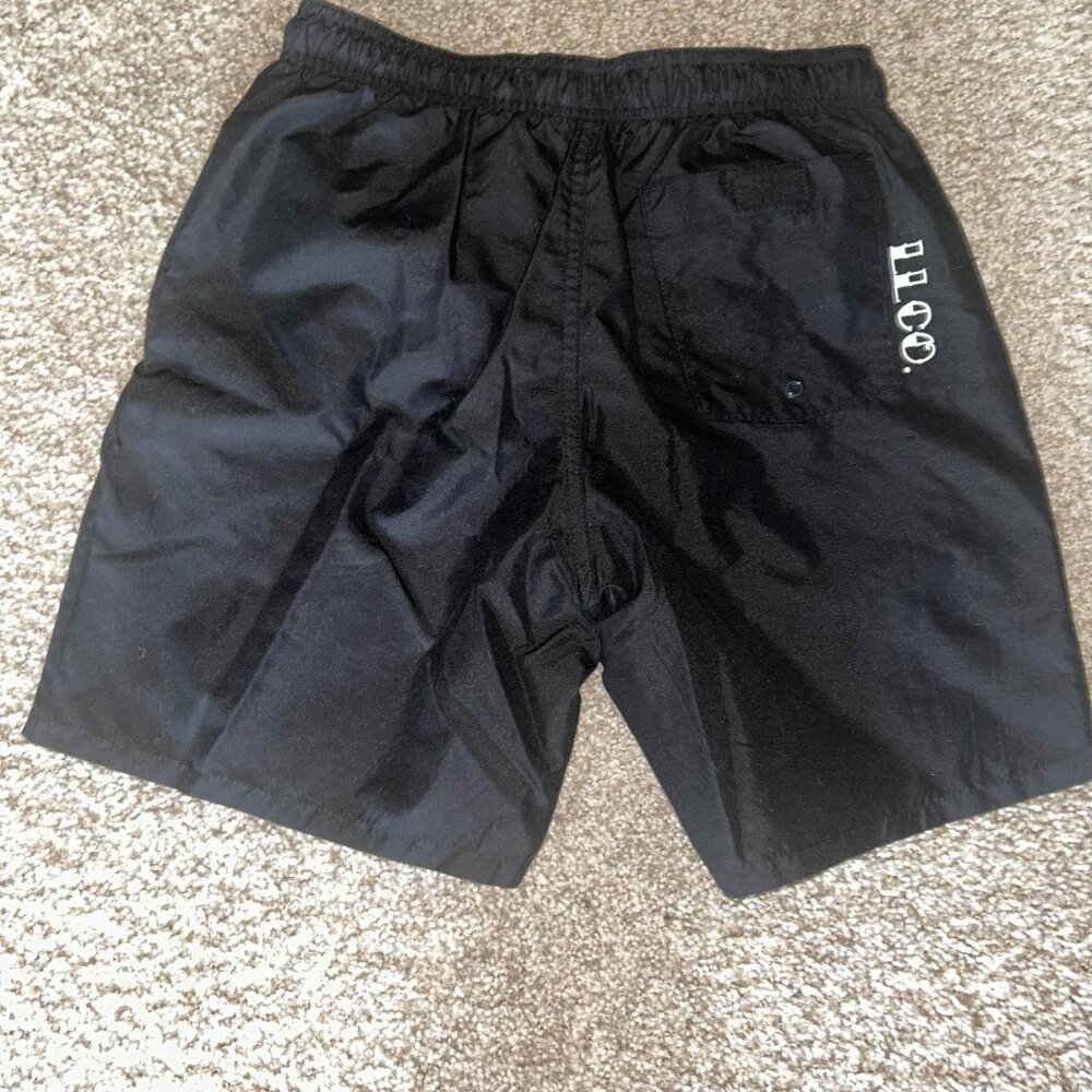 Swim trunks - Picture 2 of 3